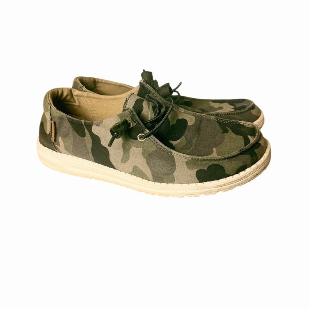 HEYDUDE Wendy Camo Slip On Shoes Women's Size 8 Green Camouflage Loafers